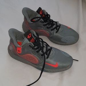 NIKE. #E